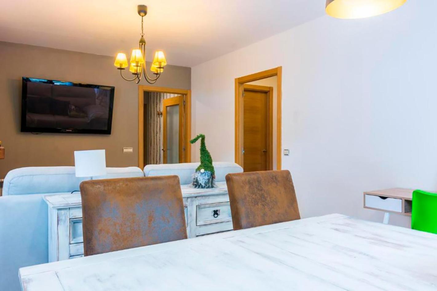 Apartamento A 15 Minutos De Baqueira Les Bordes Zewnętrze zdjęcie